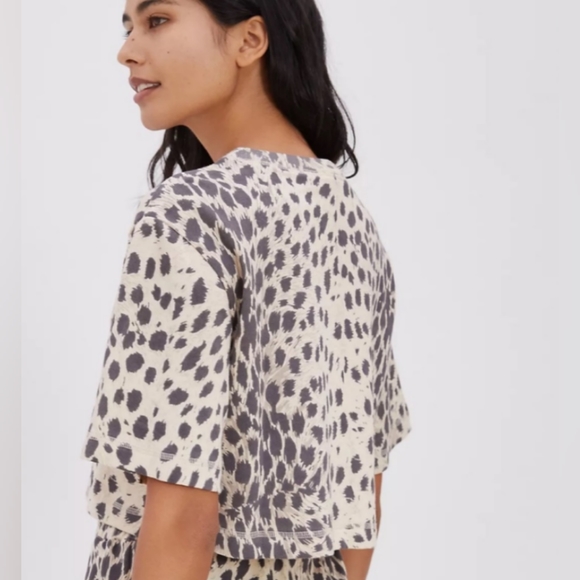Othilia for Anthropologie Leopard Crop Top Size Small - Picture 3 of 8